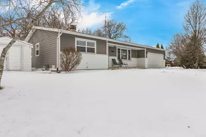 4509 Ashley Drive, McHenry, IL 60050 - Photo 3