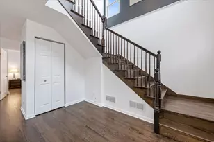 5877 N Central Ave, Chicago, IL 60646 - Photo 3