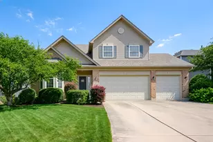 7113 Dunham Rd, Downers Grove, IL 60516 - Photo 1