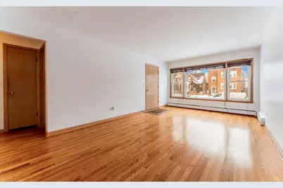 4936 N Marmora Avenue #1, Chicago, IL 60630 - Photo 5