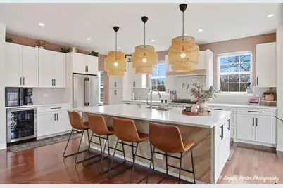 2275 Walnut Glen Boulevard, Island Lake, IL 60042 - Photo 17