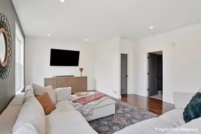 2275 Walnut Glen Boulevard, Island Lake, IL 60042 - Photo 13