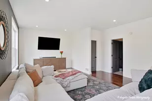 2275 Walnut Glen Blvd, Island Lake, IL 60042 - Photo 13