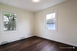 2207 Emmaus Ave, Zion, IL 60099 - Photo 9