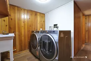 2207 Emmaus Ave, Zion, IL 60099 - Photo 17