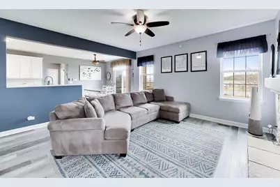 2775 Liberty Lakes Boulevard, Wauconda, IL 60084 - Photo 11