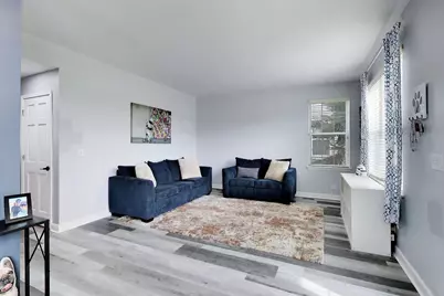 2775 Liberty Lakes Boulevard, Wauconda, IL 60084 - Photo 5