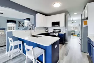 2775 Liberty Lakes Blvd, Wauconda, IL 60084 - Photo 13