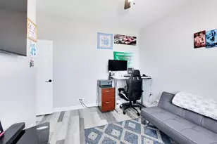 2775 Liberty Lakes Blvd, Wauconda, IL 60084 - Photo 19