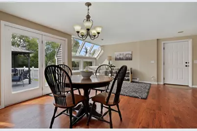 1010 S Summit Street, Barrington, IL 60010 - Photo 7