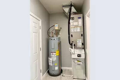 1104 N Midway Court, Marion, IL 62959 - Photo 9