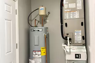 1104 N Midway Ct, Marion, IL 62959 - Photo 9