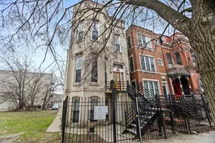 2247 W Monroe St, Chicago, IL 60612 - Photo 1