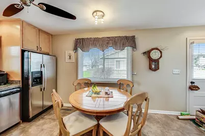 1242 N Linden Avenue, Palatine, IL 60074 - Photo 13