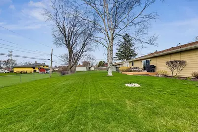 1242 N Linden Avenue, Palatine, IL 60074 - Photo 33