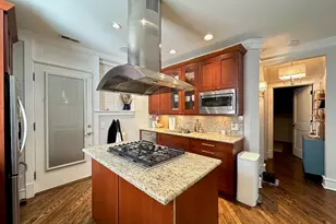 1406 W Cornelia Ave, Chicago, IL 60657 - Photo 5