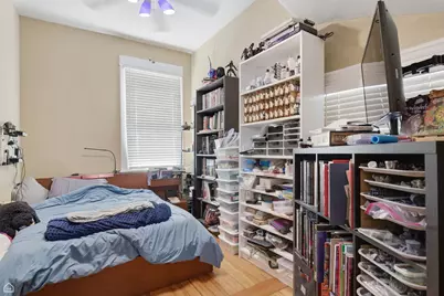 1337 W Barry Avenue, Chicago, IL 60657 - Photo 13