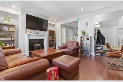 1337 W Barry Avenue, Chicago, IL 60657 - Photo 15