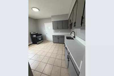 10401 S Ewing Avenue #1R, Chicago, IL 60617 - Photo 3