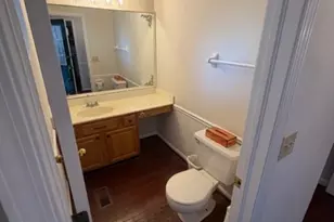 428 Country Ln Ct, Wauconda, IL 60084 - Photo 7