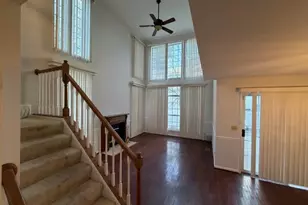 428 Country Ln Ct, Wauconda, IL 60084 - Photo 5