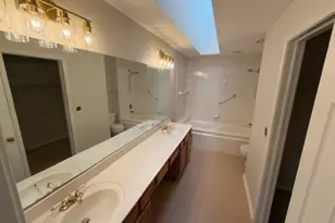 428 Country Ln Ct, Wauconda, IL 60084 - Photo 11