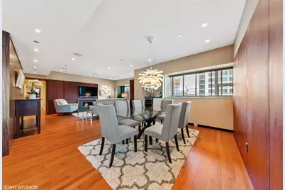 800 N Michigan Avenue #2003, Chicago, IL 60611 - Photo 9