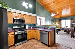 1502 Red Top Ln, Minooka, IL 60447 - Photo 11