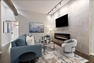 1448 N Orleans St, Chicago, IL 60610 - Photo 3