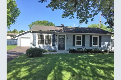 2 Sweetbriar Court, South Elgin, IL 60177 - Photo 1