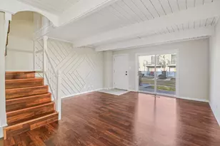 452 Meadow Green Ln, Round Lake Beach, IL 60073 - Photo 3