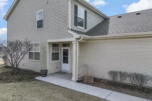 601 W Kristina Ln, Round Lake, IL 60073 - Photo 25