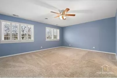 924 Thornton Lane, Buffalo Grove, IL 60089 - Photo 11