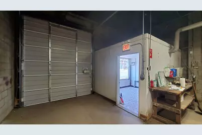 4251 N Western Avenue, Chicago, IL 60618 - Photo 17