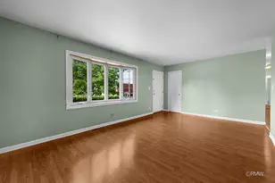 111 E Magnolia St, Arlington Heights, IL 60005 - Photo 3