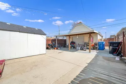 5235 S Sawyer Avenue, Chicago, IL 60632 - Photo 23