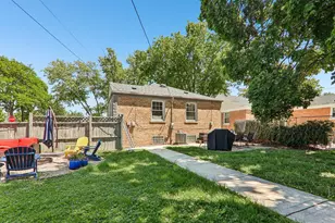 2104 Portsmouth Ave, Westchester, IL 60154 - Photo 19