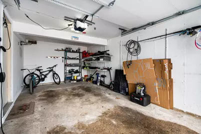 1921 Williamsburg Drive, Hoffman Estates, IL 60169 - Photo 25