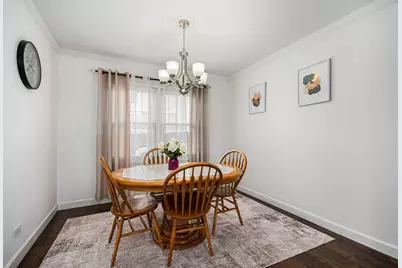 1921 Williamsburg Drive, Hoffman Estates, IL 60169 - Photo 5