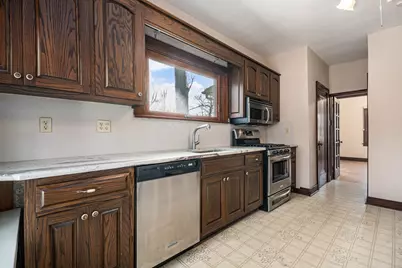 520 S Midland Avenue, Joliet, IL 60436 - Photo 11