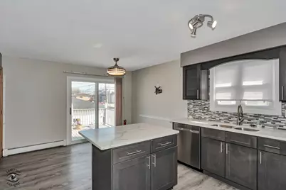 1060 Lucas Street, Calumet City, IL 60409 - Photo 5