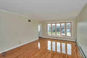 1060 Lucas St, Calumet City, IL 60409 - Photo 3