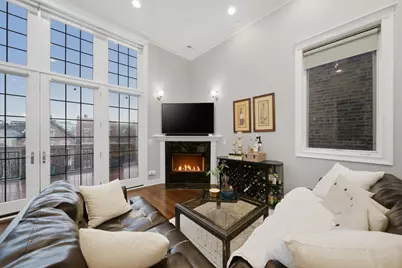 1245 N Greenview Avenue #3, Chicago, IL 60642 - Photo 13