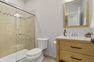 555 N Springfield Ave, Chicago, IL 60624 - Photo 9