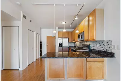 5 E 14th Place #602, Chicago, IL 60605 - Photo 7