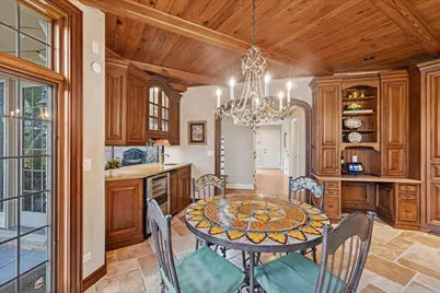 2041 Tremont Court, Libertyville, IL 60048 - Photo 15