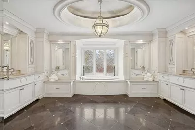 2041 Tremont Court, Libertyville, IL 60048 - Photo 23