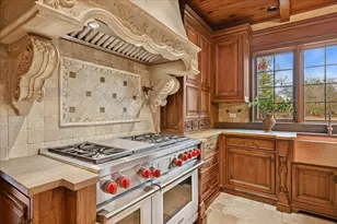 2041 Tremont Ct, Libertyville, IL 60048 - Photo 9