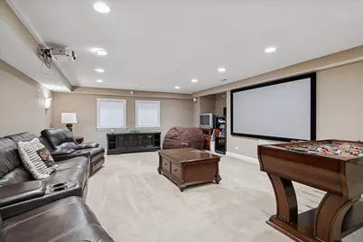 2041 Tremont Court, Libertyville, IL 60048 - Photo 39