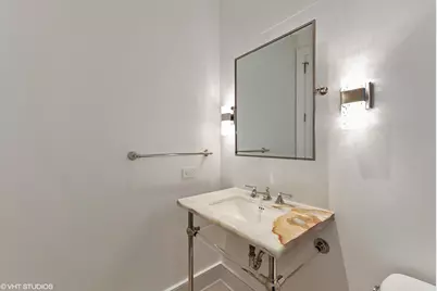 118 E Erie Street #29F, Chicago, IL 60611 - Photo 33